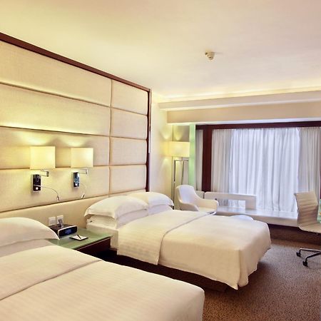 Regal Kowloon Hotel Χονγκ Κονγκ Εξωτερικό φωτογραφία