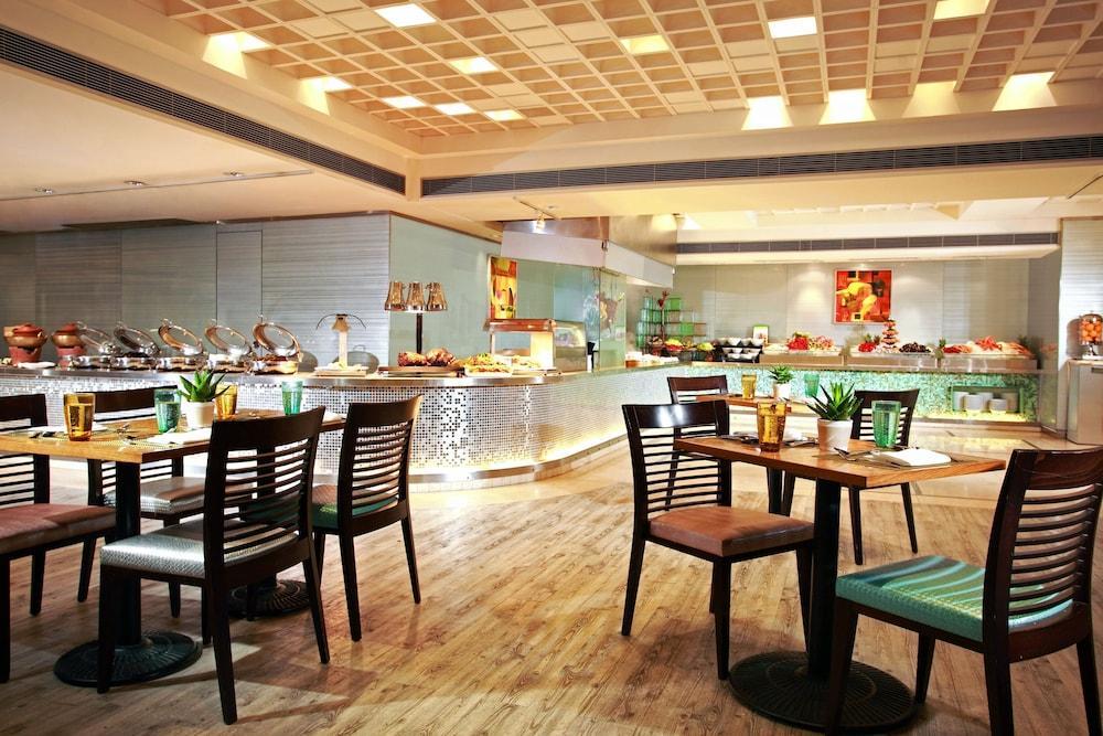 Regal Kowloon Hotel Χονγκ Κονγκ Εξωτερικό φωτογραφία