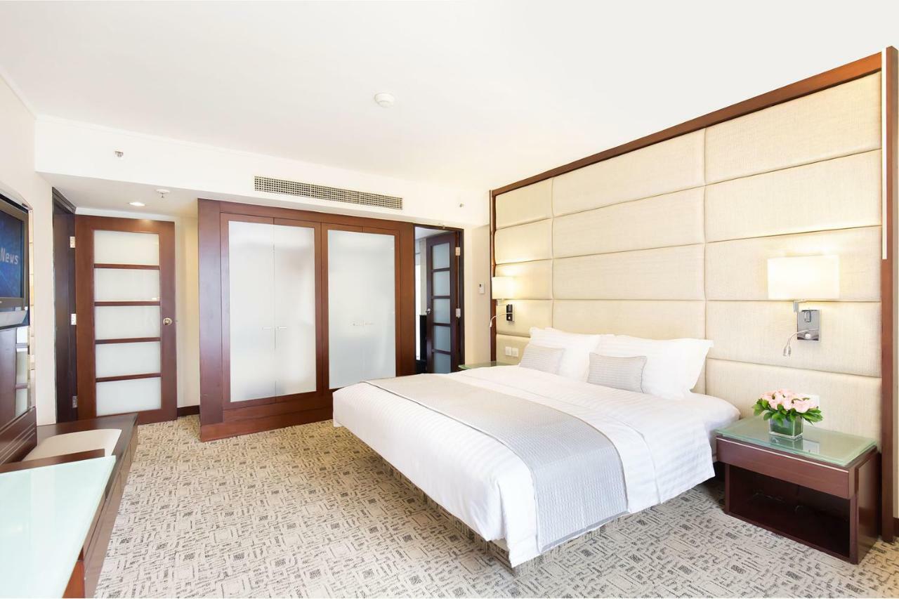 Regal Kowloon Hotel Χονγκ Κονγκ Εξωτερικό φωτογραφία